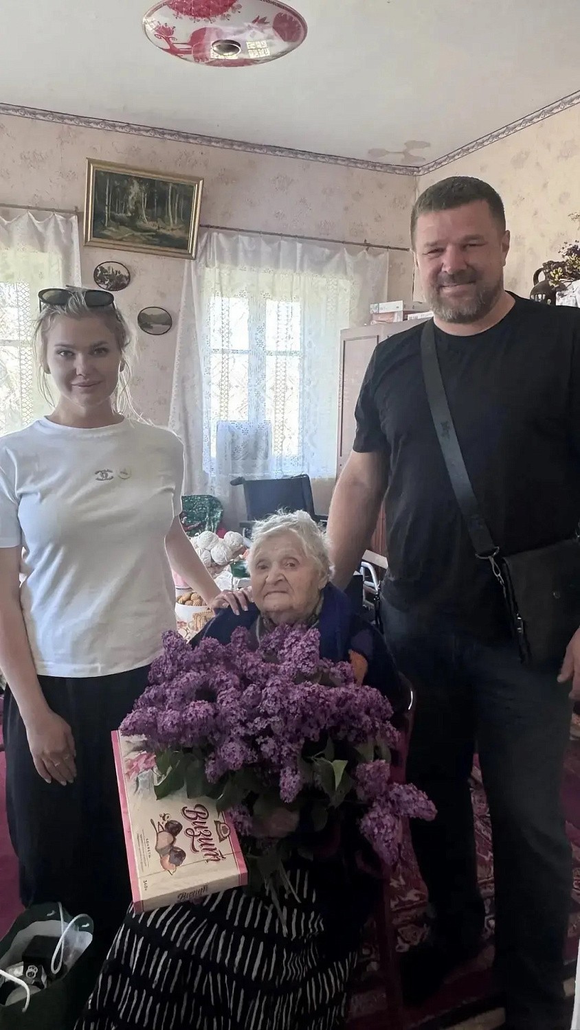 С заботой о героях: поздравили ветеранов с Днём Победы